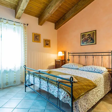 Panoramico Nelle Vicinanze Di Gubbio 아파트 시길로