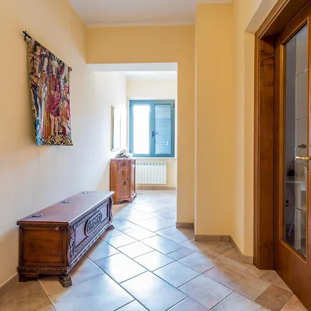 Panoramico Nelle Vicinanze Di Gubbio 아파트 시길로