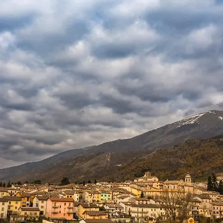 Panoramico Nelle Vicinanze Di Gubbio *